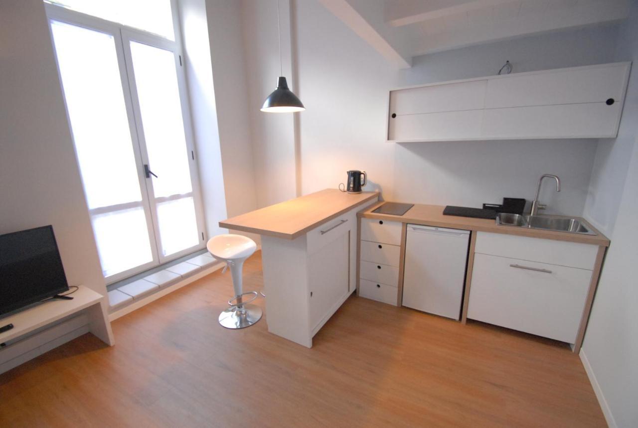 Vicool Apartments - Centro Storico Napoli Bagian luar foto