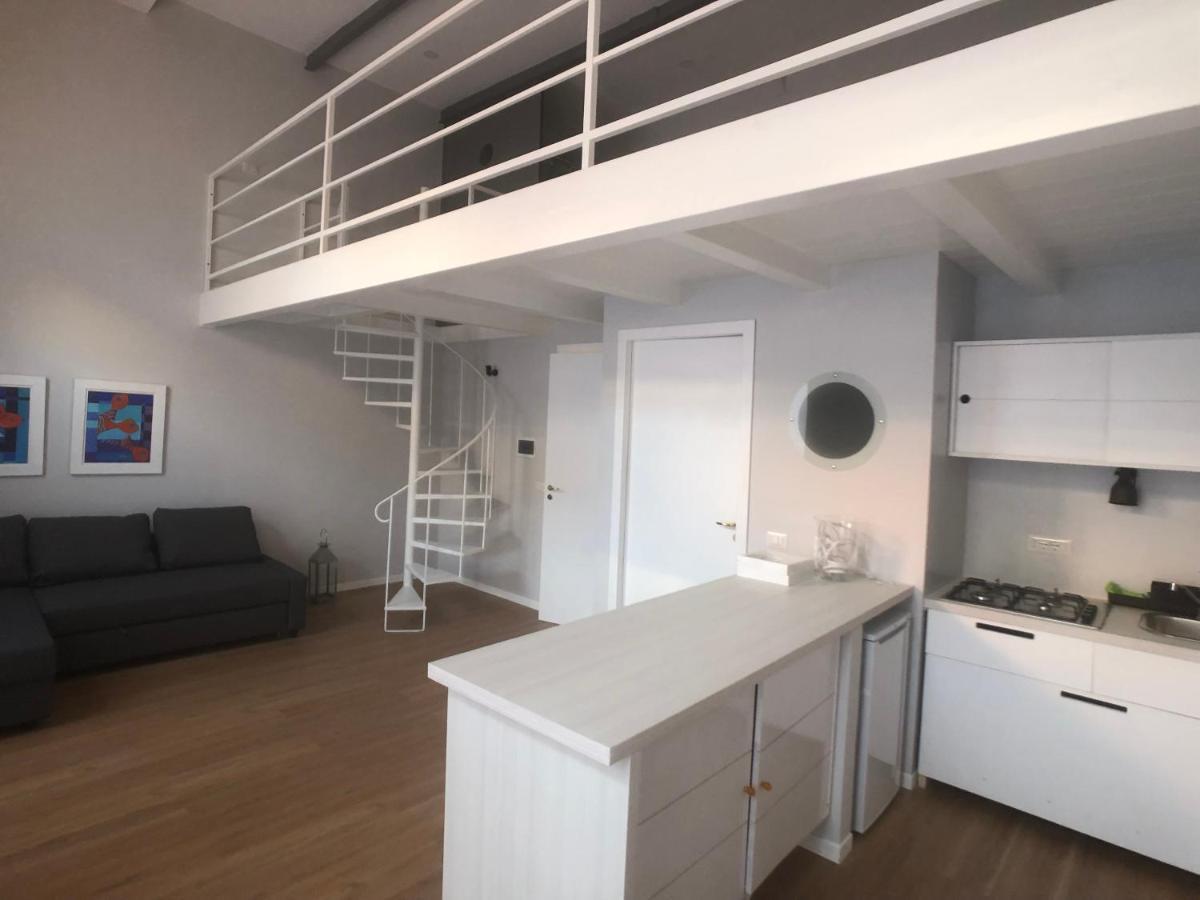 Vicool Apartments - Centro Storico Napoli Bagian luar foto