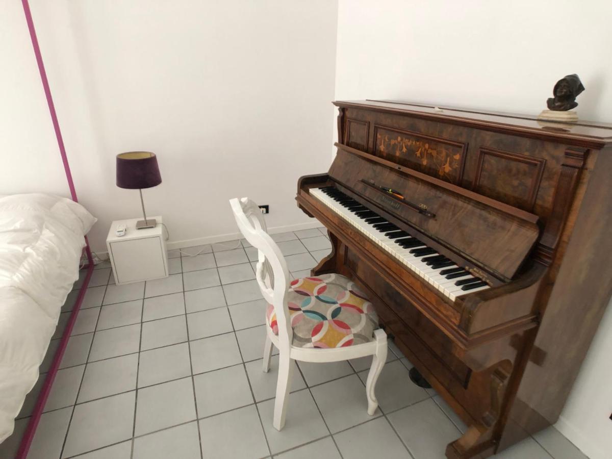 Vicool Apartments - Centro Storico Napoli Bagian luar foto