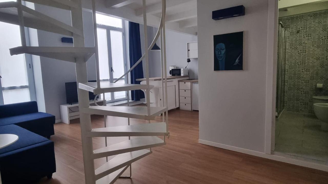 Vicool Apartments - Centro Storico Napoli Bagian luar foto