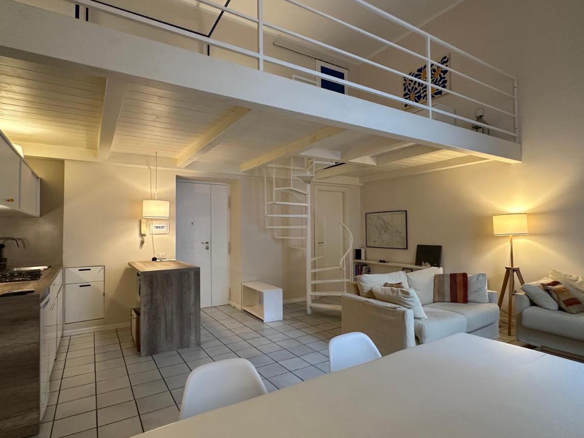 Vicool Apartments - Centro Storico Napoli Bagian luar foto